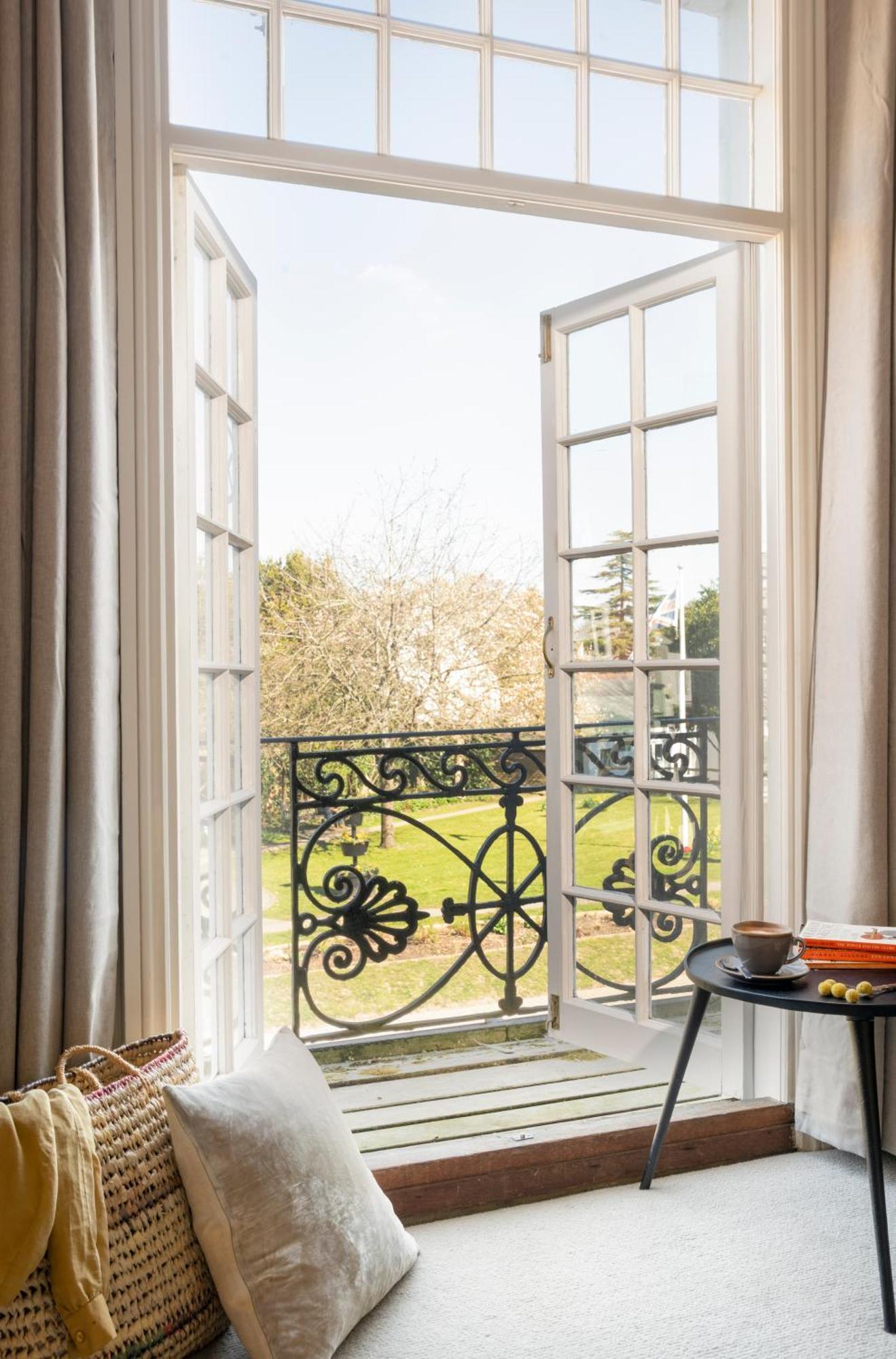 Morleys Rooms - Located In The Heart Of Hurstpierpoint By Huluki Sussex Stays Eksteriør billede